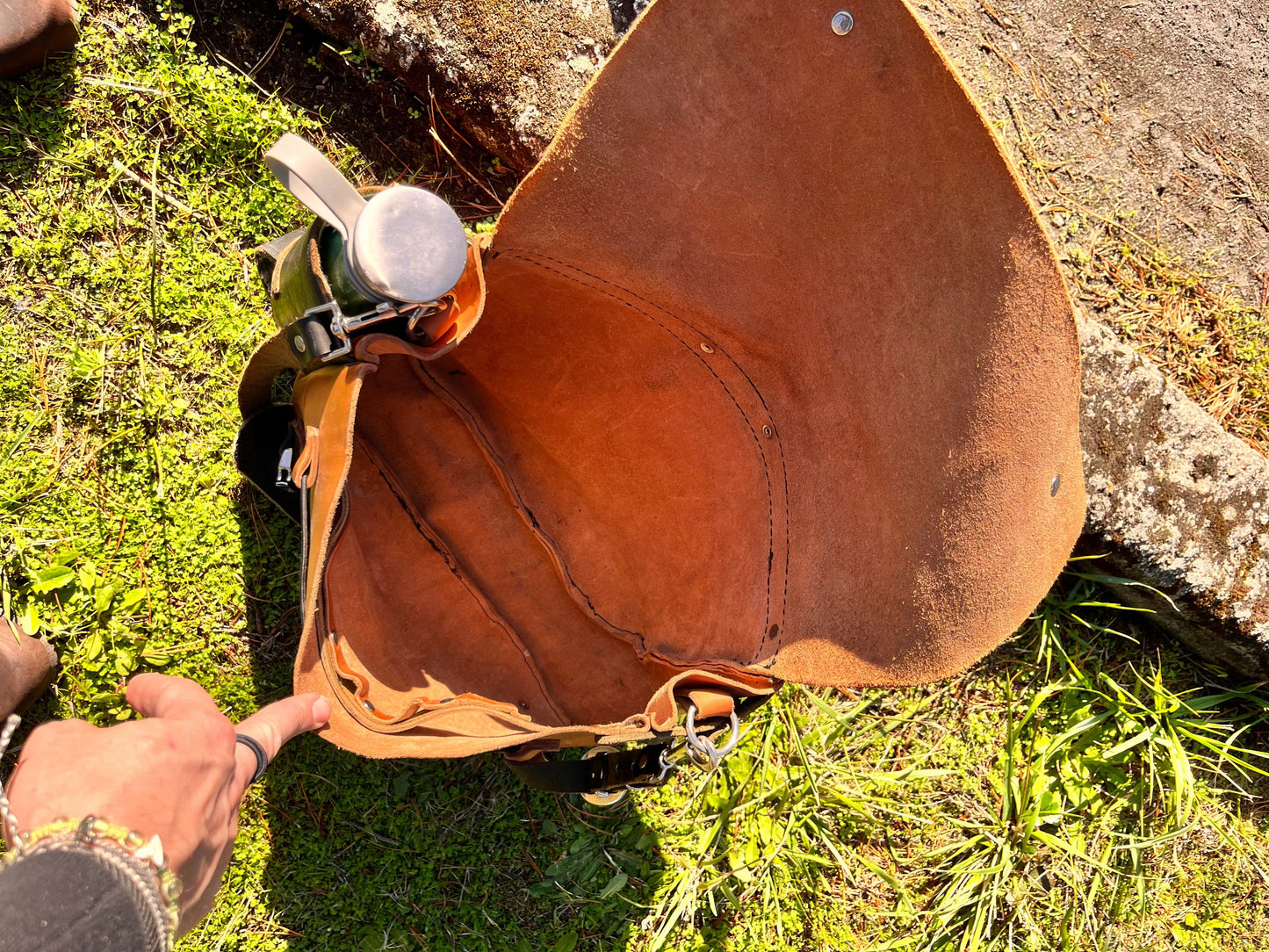 Messenger Bag - Jacket Holder